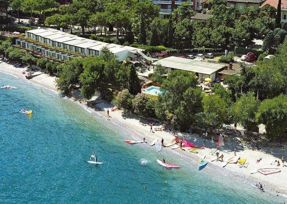 Residence Lido Hotel Мальчезине Экстерьер фото