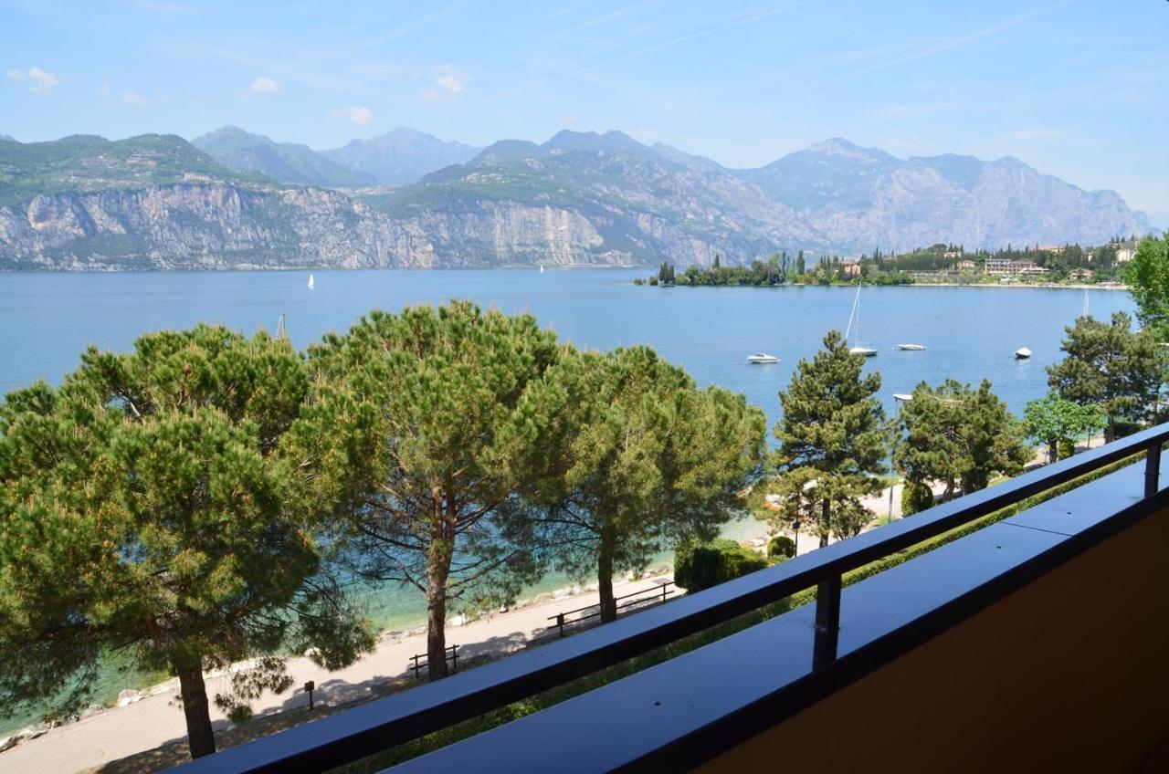 Residence Lido Hotel Мальчезине Экстерьер фото